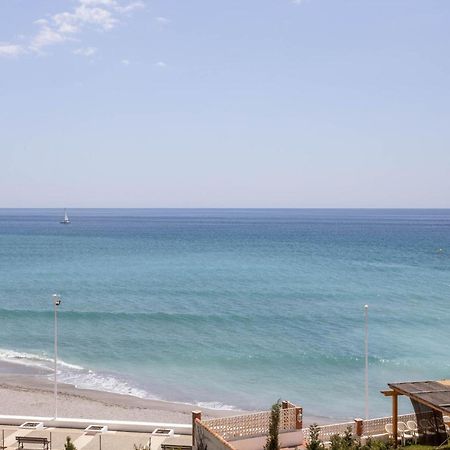 Apartment Arce Frontline Seaview Nerja Eksteriør bilde