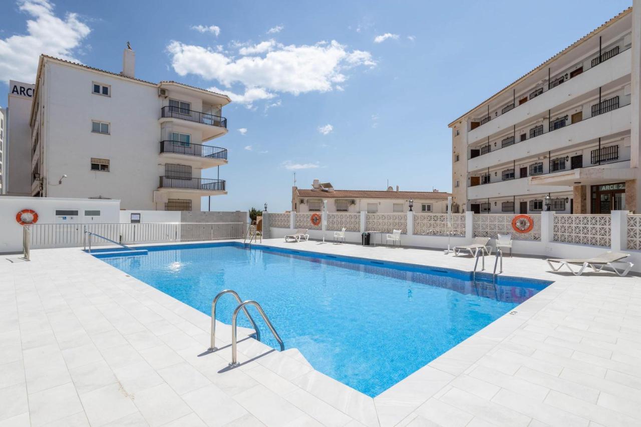Apartment Arce Frontline Seaview Nerja Eksteriør bilde